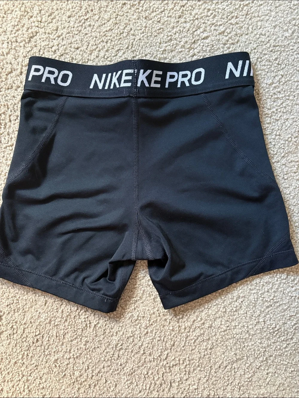Nike form fitting